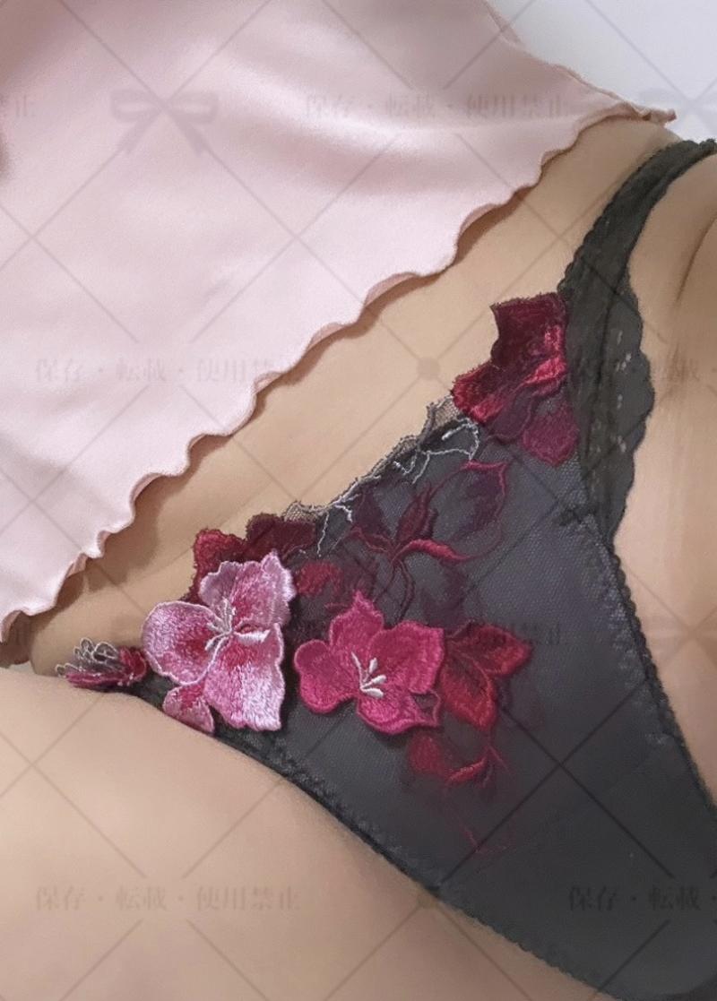 出品者名-写真