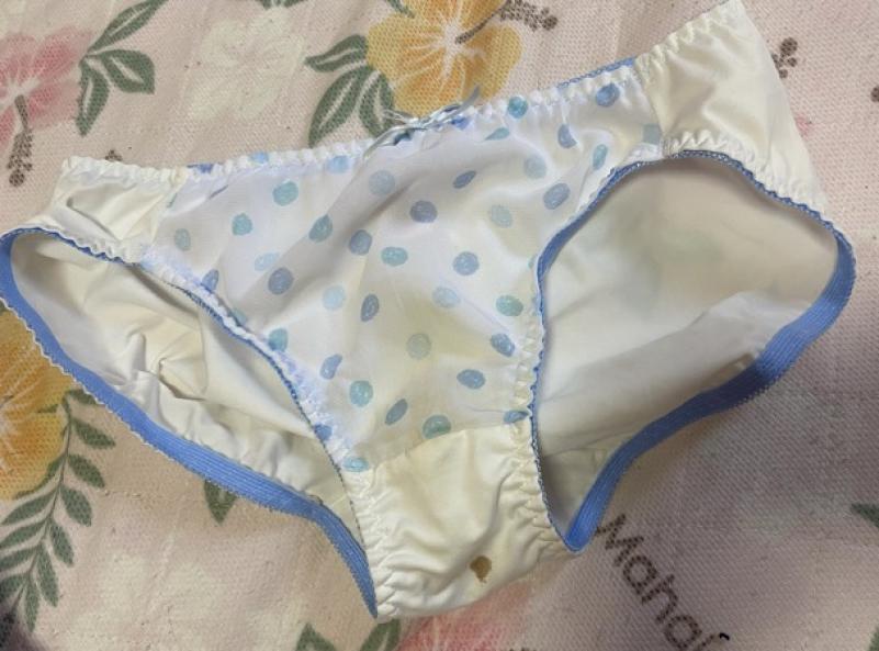 出品者名-写真